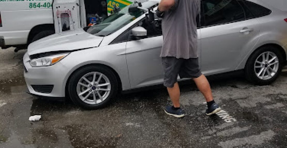 Clear-View-Auto-Glass-Services-2