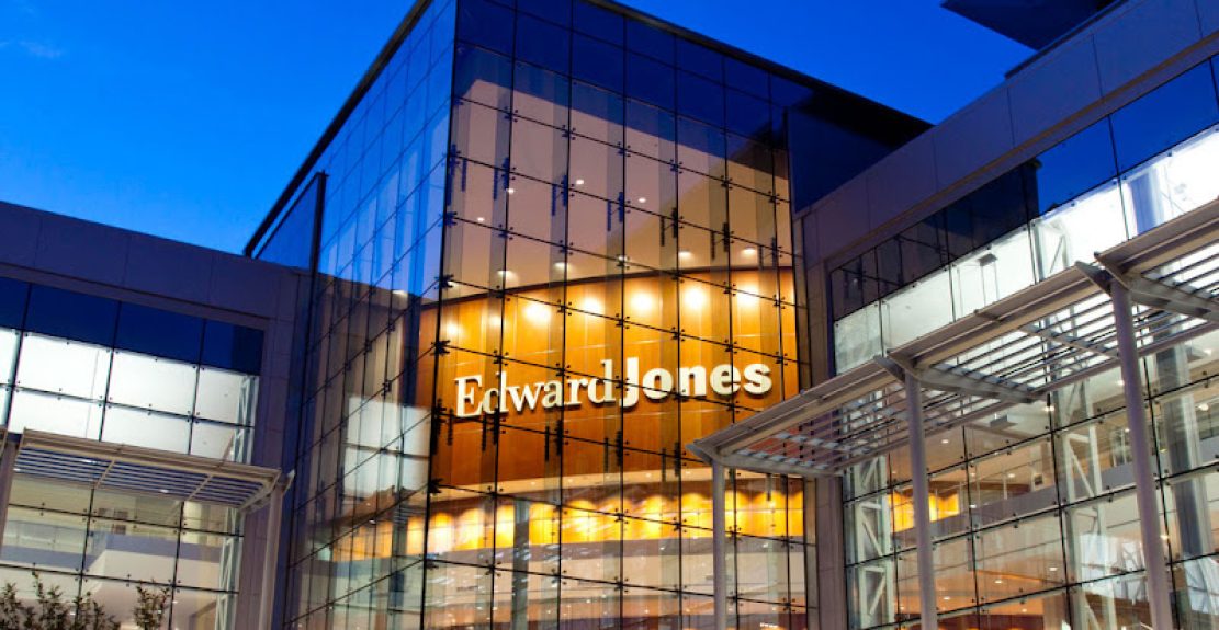 Edward-Jones-Financial-Advisor-Philip-E-Moore-CFP®-2