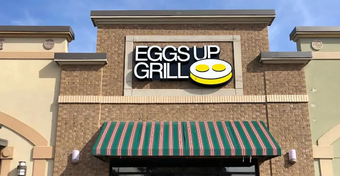 Eggs.Up.Boiling.Springs