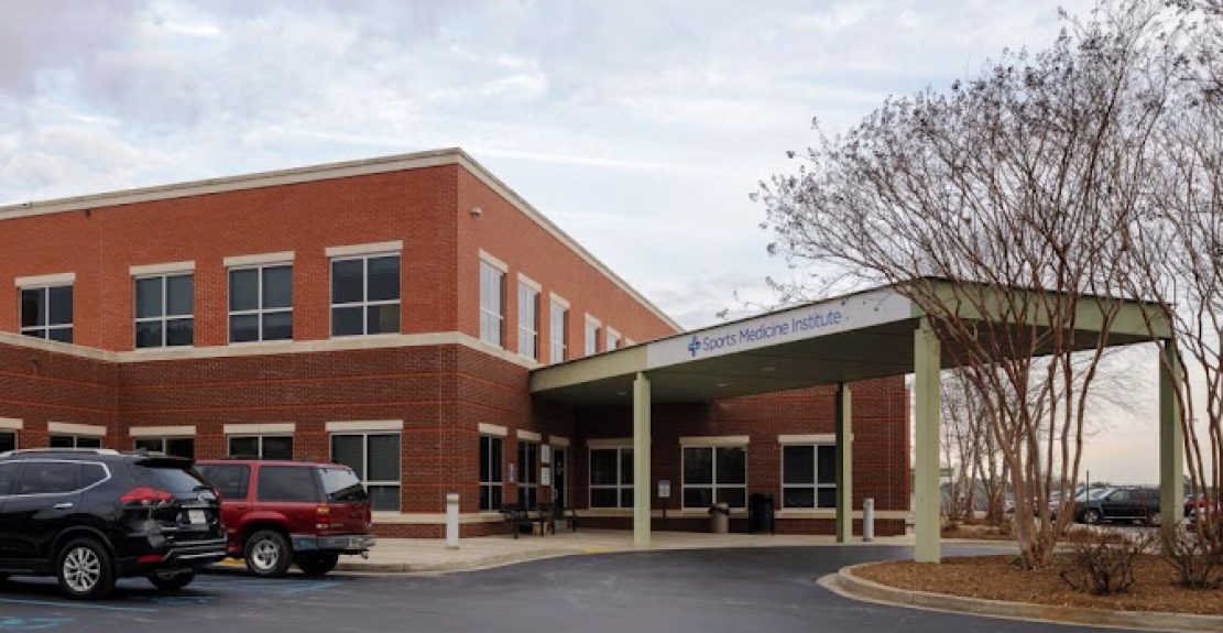 Medical-Group-of-the-Carolinas-Sports-Medicine-Institute-North-Grove-1