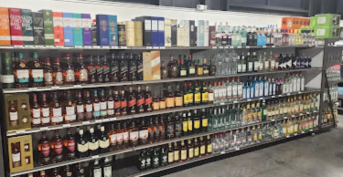Peach-Groves-Wine-Spirits