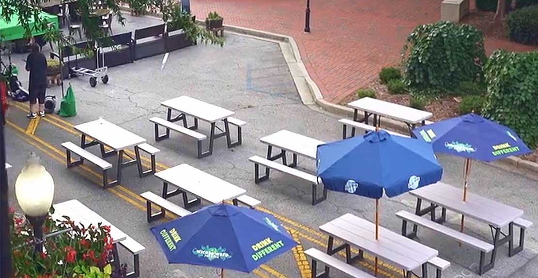 picnic-tables.jpg